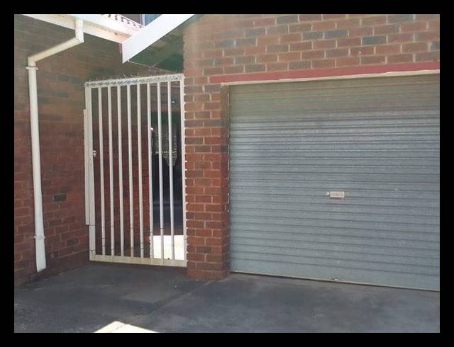 3 BEDROOM TOWNHOUSE FOR SALE IN BIRCHLEIGH